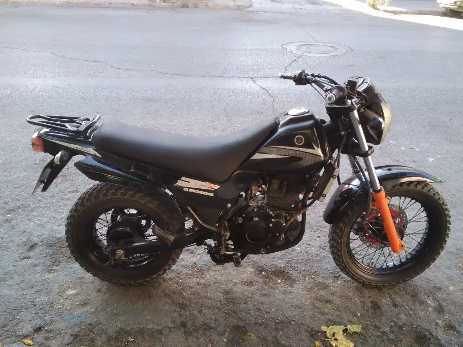 موتور سیکلت ۲۰۰ GM. دایچی|موتورسیکلت|استهبان, |دیوار