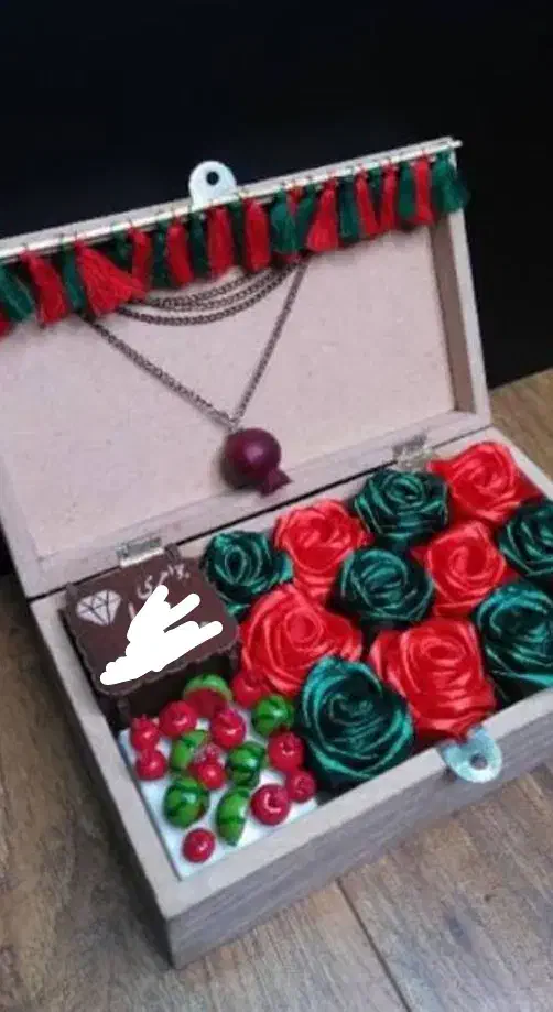 گل روبانی  یلدایی فقط شاخه ای ۱۲ت|گل مصنوعی|اردبیل, |دیوار