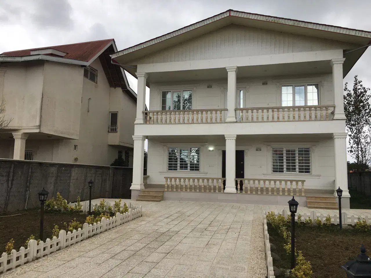 ویلا دوبلکس 200متری در شهرک چمخاله تپه|فروش خانه و ویلا|چاف و چمخاله, |دیوار