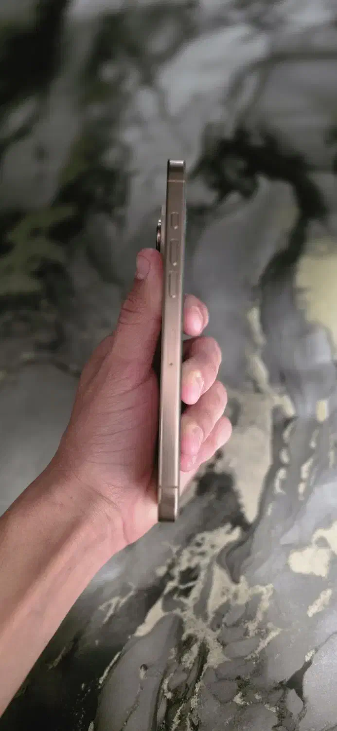 16pro max|موبایل|مشهد, فاطمیه|دیوار