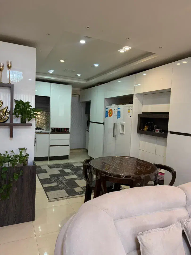 فروش واحد ۳خواب آزادگان|فروش آپارتمان|شیراز, کوی آزادگان|دیوار