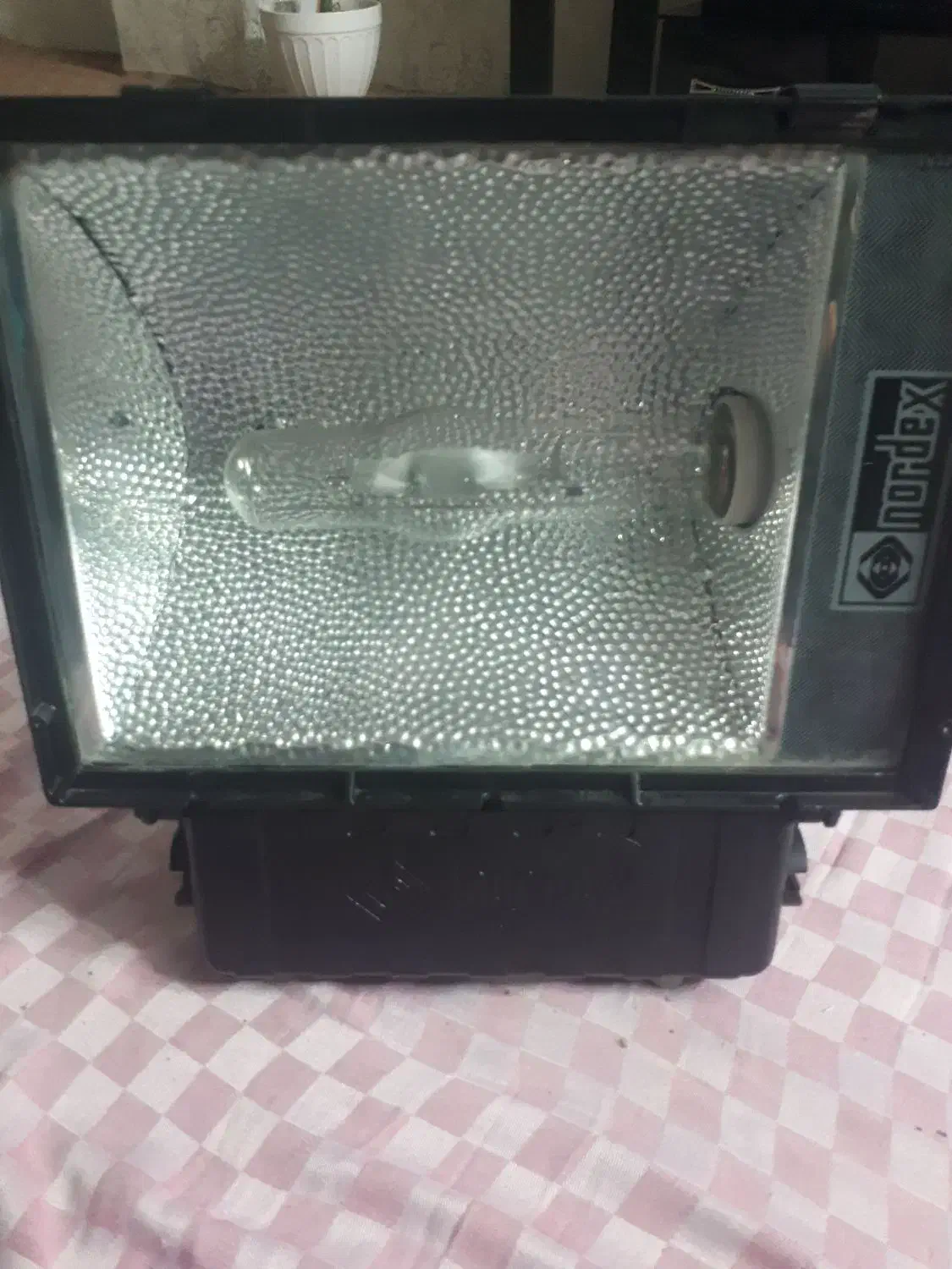 پروژکتور ترانس دار بزرگ|لامپ و چراغ|اردبیل, |دیوار