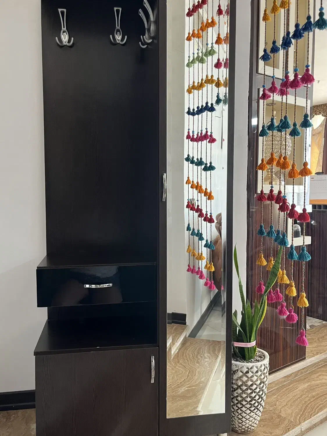 پادری در حد نو|پادری|کرمان, |دیوار