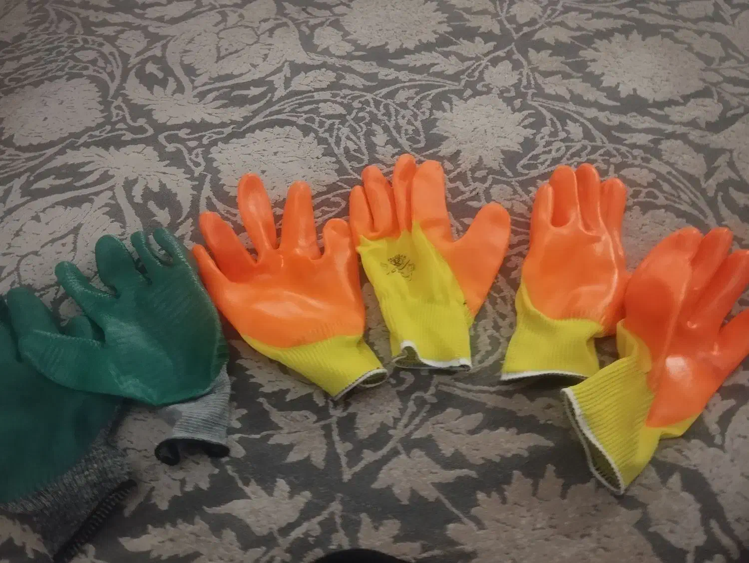 تعداد بست جفتدست کش کارنو|ابزارآلات|فولادشهر, B6|دیوار