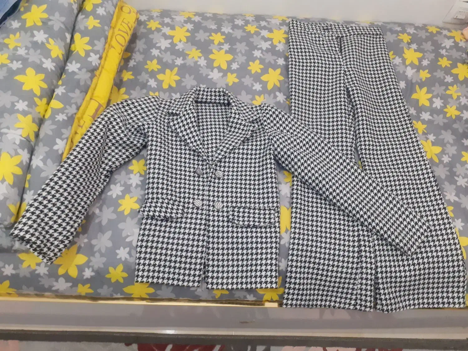 فروش کت شلوار دخترانه نو|لباس|گلپایگان, |دیوار