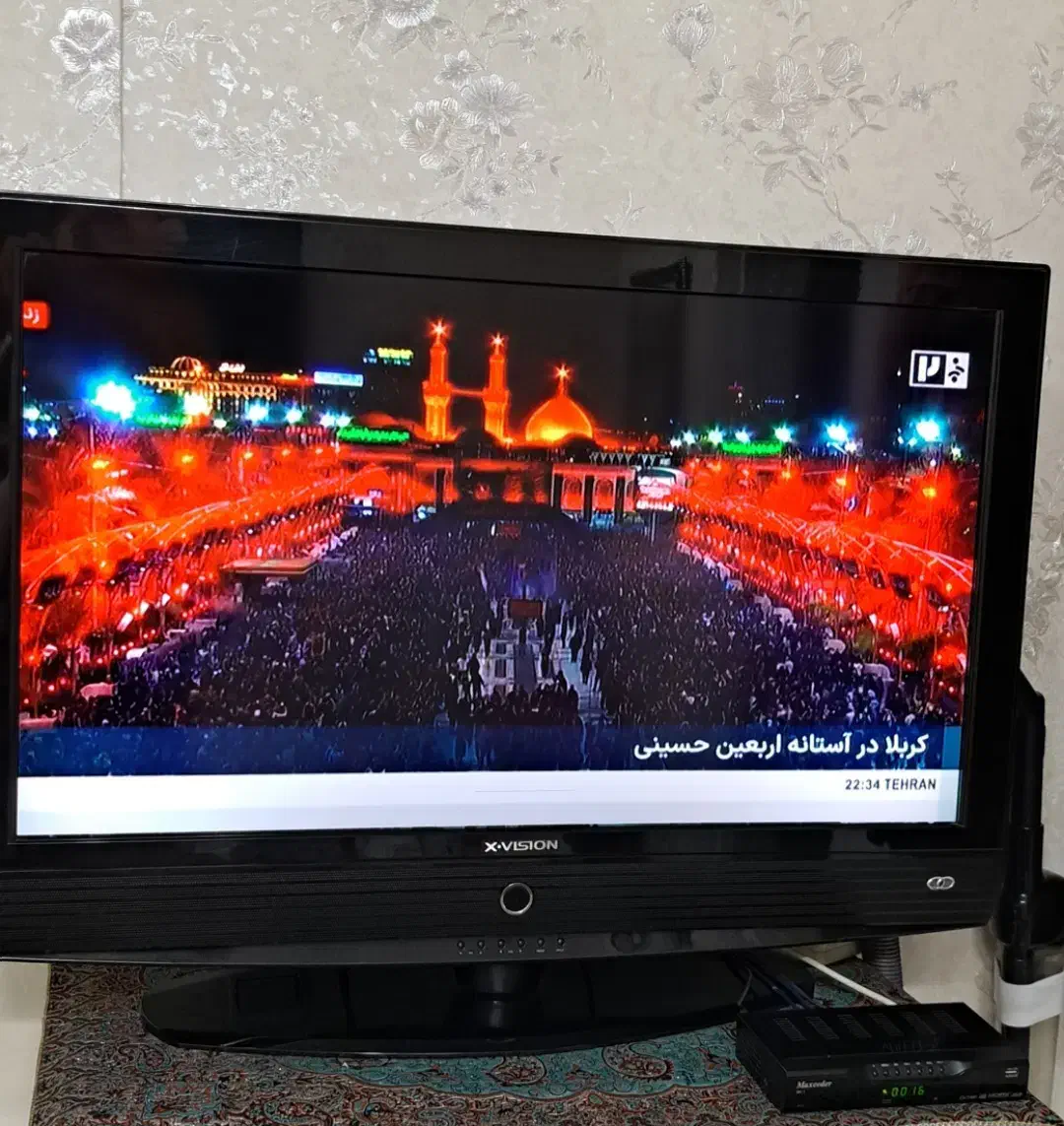 تلویزیون ایکس ویژن|تلویزیون و پروژکتور|چهاردانگه (تهران), |دیوار