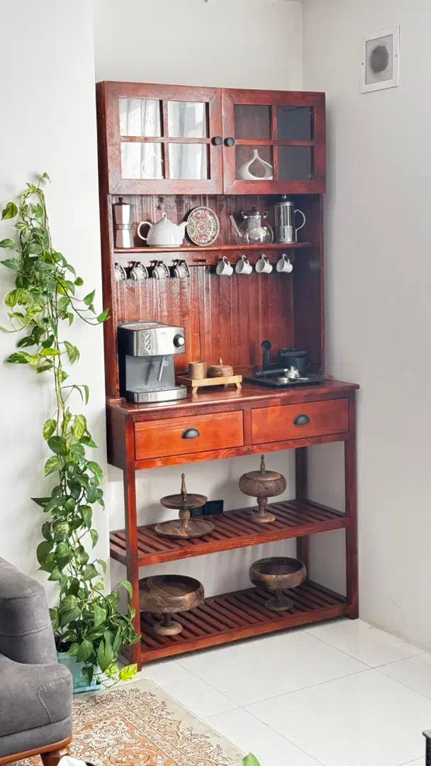 طراحی و اجرای دکور چوبی وظروف چوبی نجاری دکوراسیون|فروشگاه و مغازه|شیراز, قلعه شاهزاده بیگم|دیوار