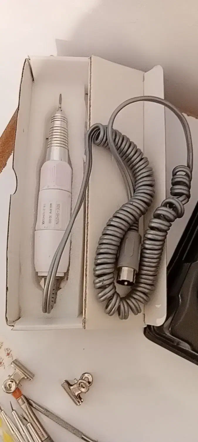 وسایل کاشت ناخن|آرایشگاه و سالنهای زیبایی|کرمانشاه, |دیوار