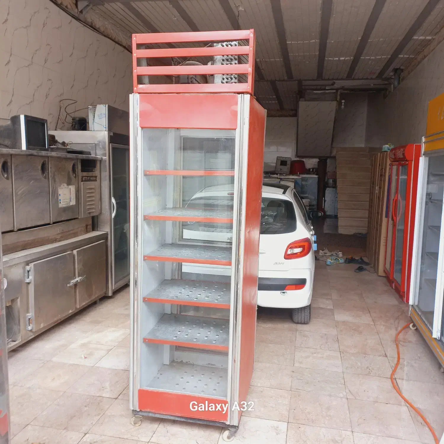 فریزر ایستاده دوطرف نماه ۷۰ سانتی درحد نونو|فروشگاه و مغازه|نسیم‌شهر, |دیوار