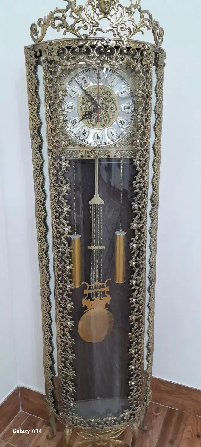 ساعت برنزی ایستاده بزرگ|ساعت دیواری و تزئینی|بوکان, |دیوار