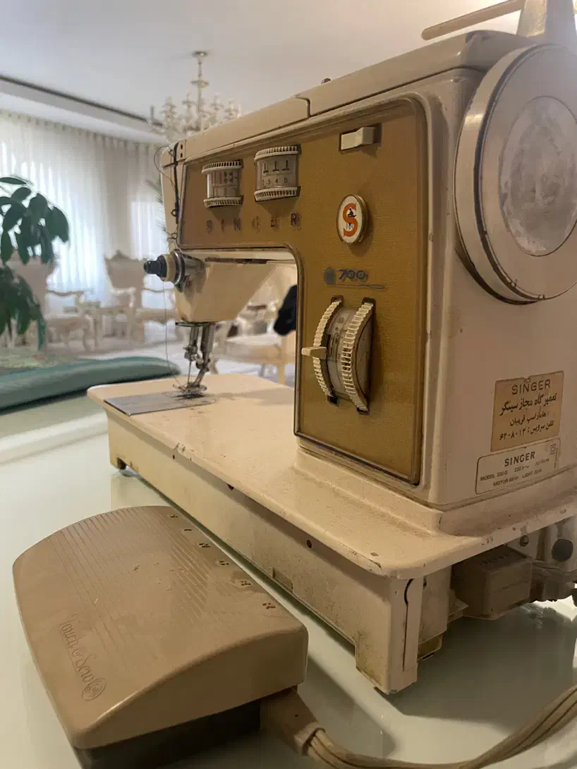 چرخ خیاطی و گلدوزی سینگر|چرخ خیاطی و ریسندگی|اردبیل, |دیوار