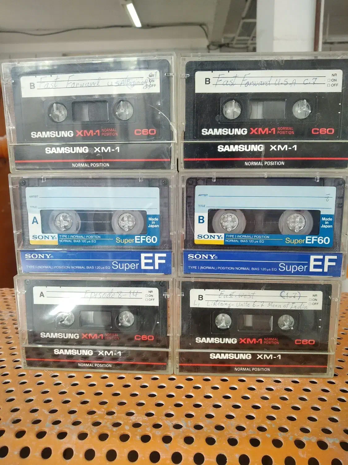 نوار کاست|فیلم و موسیقی|تبریز, |دیوار