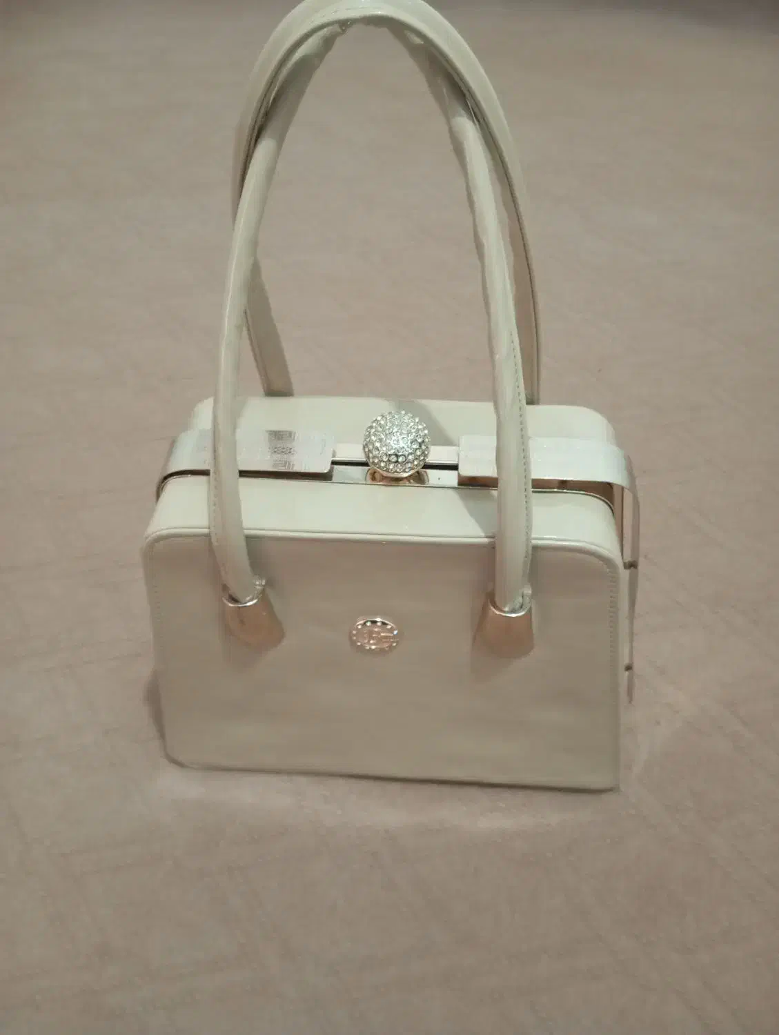 کیف مجلسی|کیف، کفش، کمربند|جوانرود, |دیوار