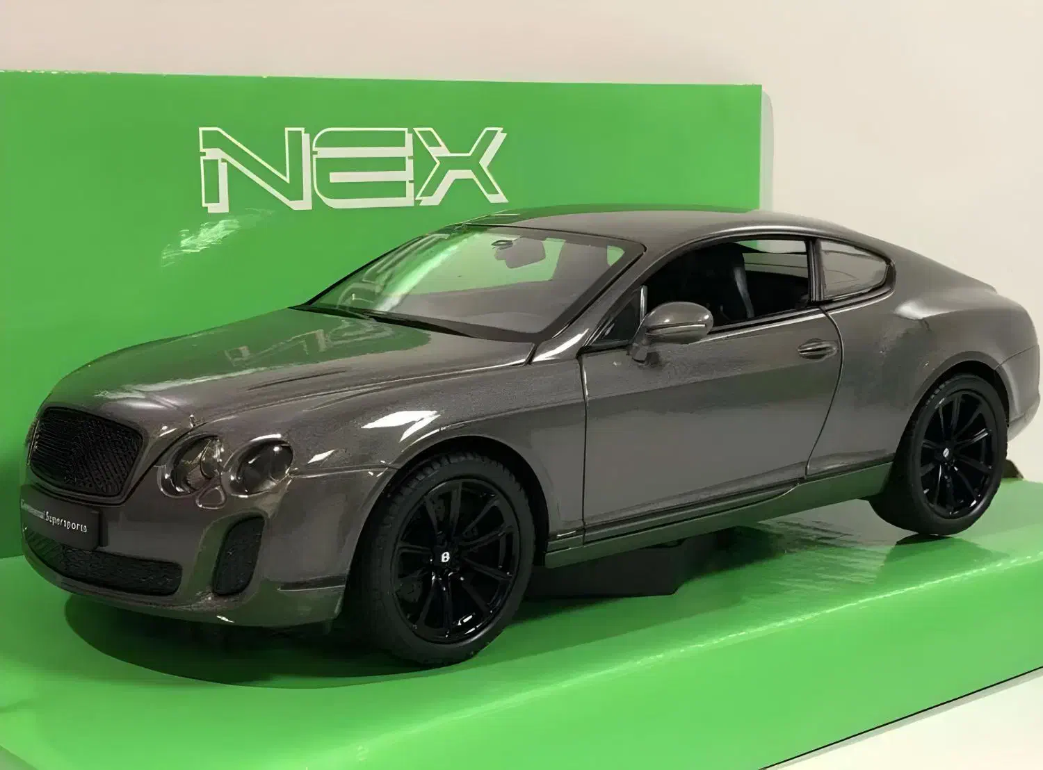 ماکت ماشین Bentley|اسباب‌‌بازی|رودهن, |دیوار