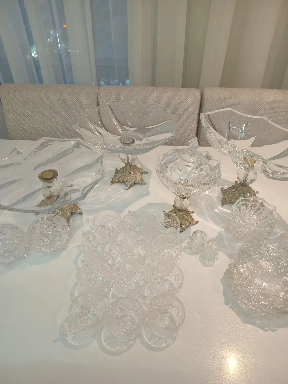 سرویس پذیرایی کریستال|ظروف سرو و پذیرایی|فردیس, داوری|دیوار