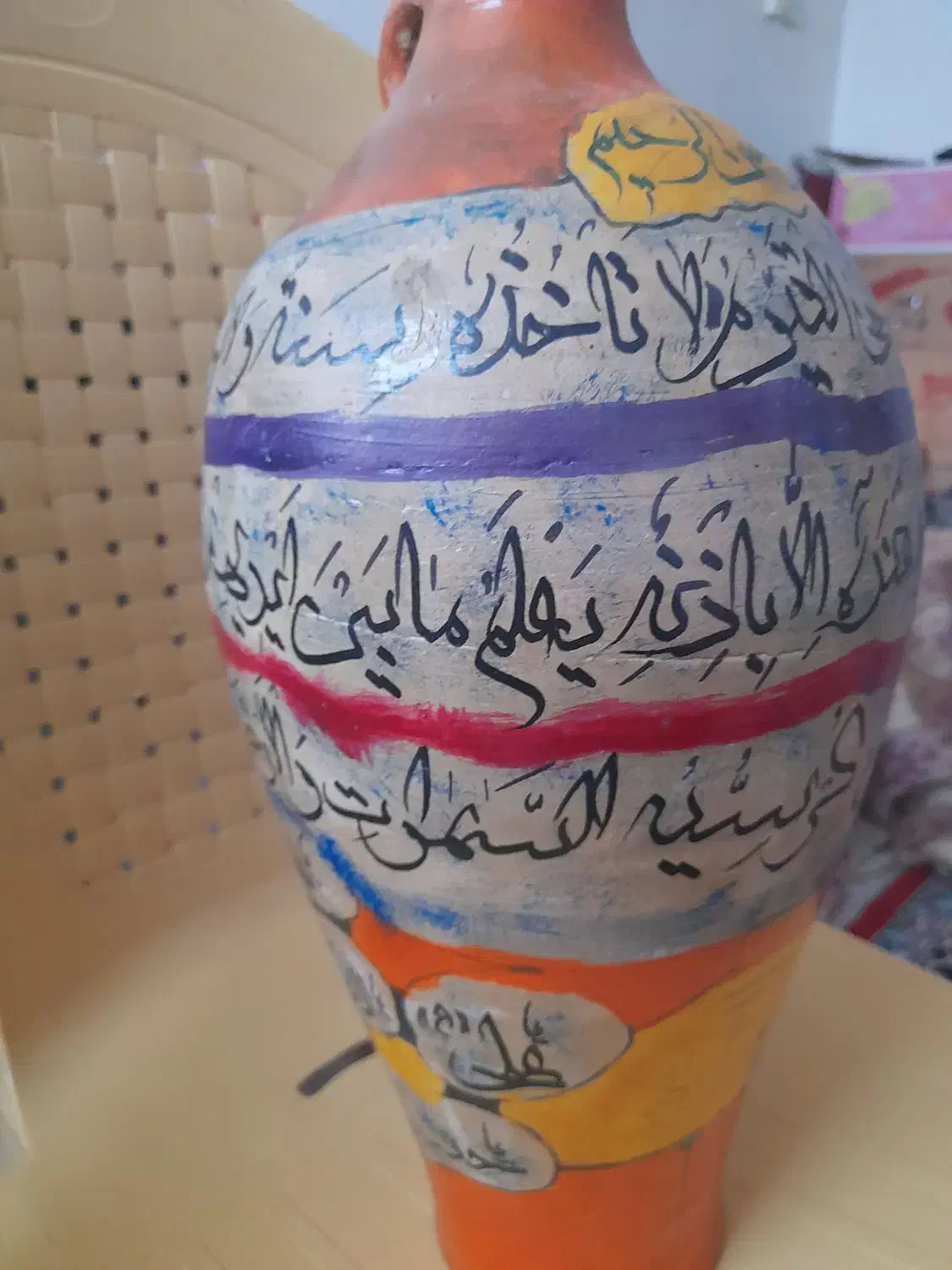 کوزه سفالی بزرگ خطاطی شده آیه الکرسی|مجسمه، تندیس، ماکت|گرمسار, |دیوار