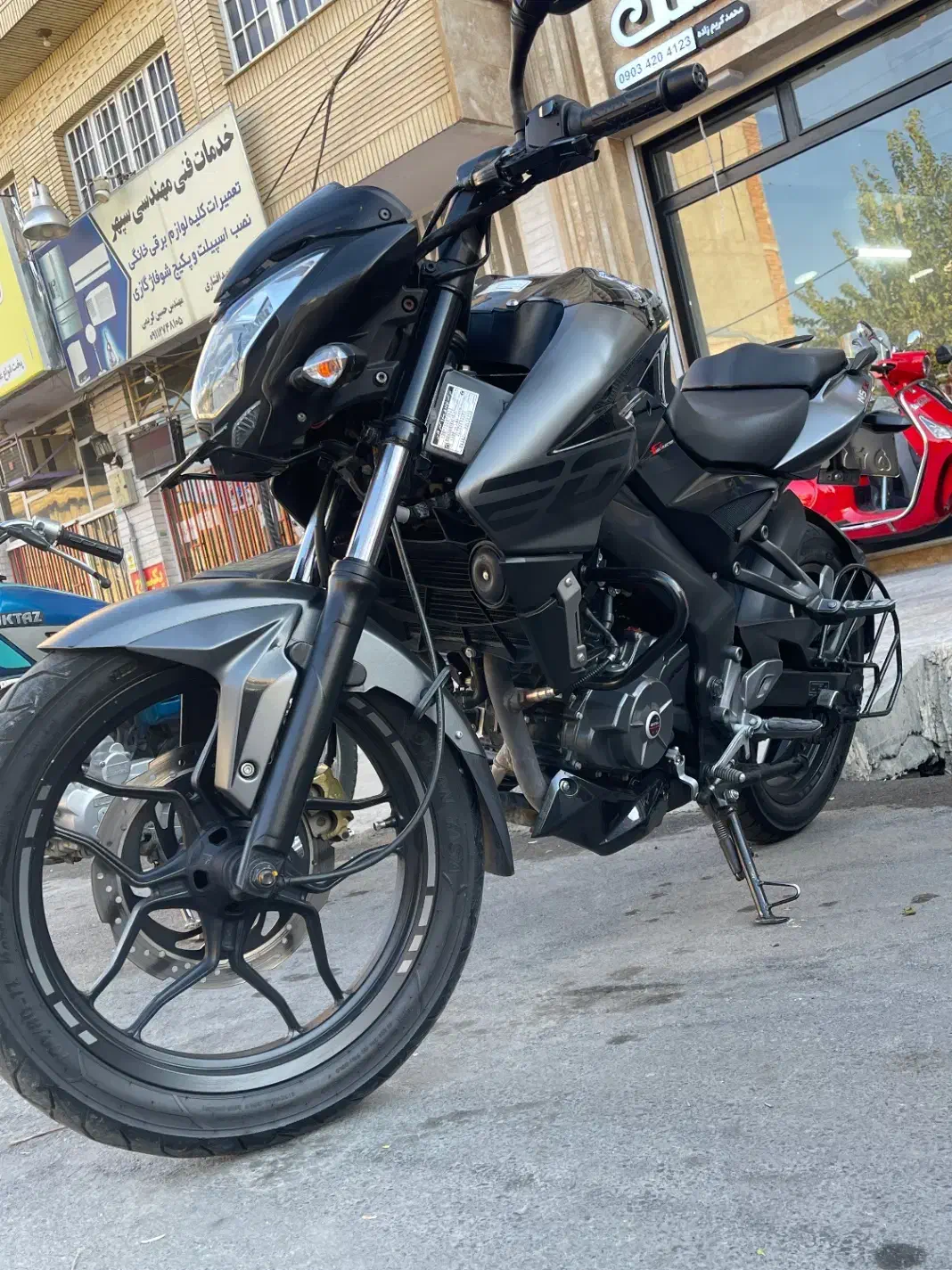 Ns 200 98|موتورسیکلت|گنبد کاووس, |دیوار