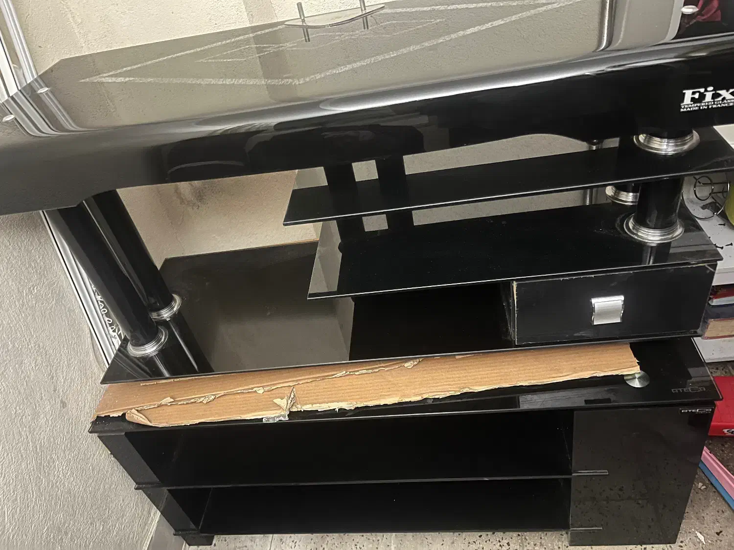 میز ال سی دی شیشه ای دودی|میز تلویزیون|زنجان, |دیوار