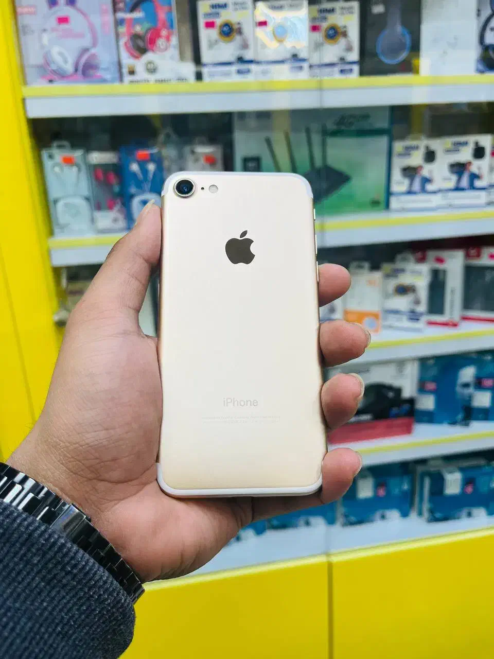 اپل Iphone 7 با حافظه 128 گیگابایت|موبایل|مشهد, رضاشهر|دیوار