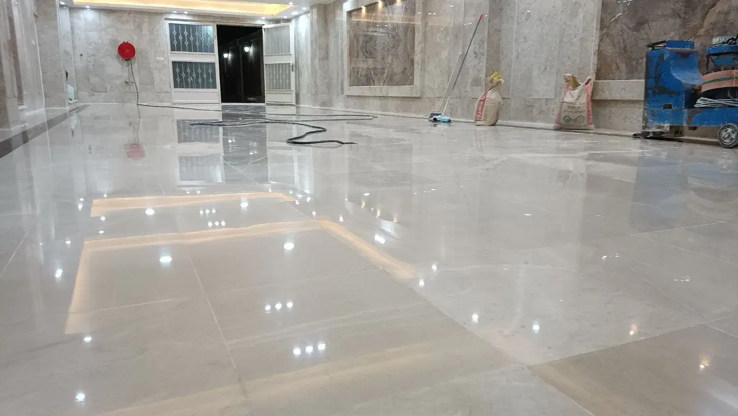 کفسابی سنگسابی نماشویی کفساب کف سابی سنگساب سابزن|خدمات نظافت|تهران, نیروی هوایی (پیروزی)|دیوار