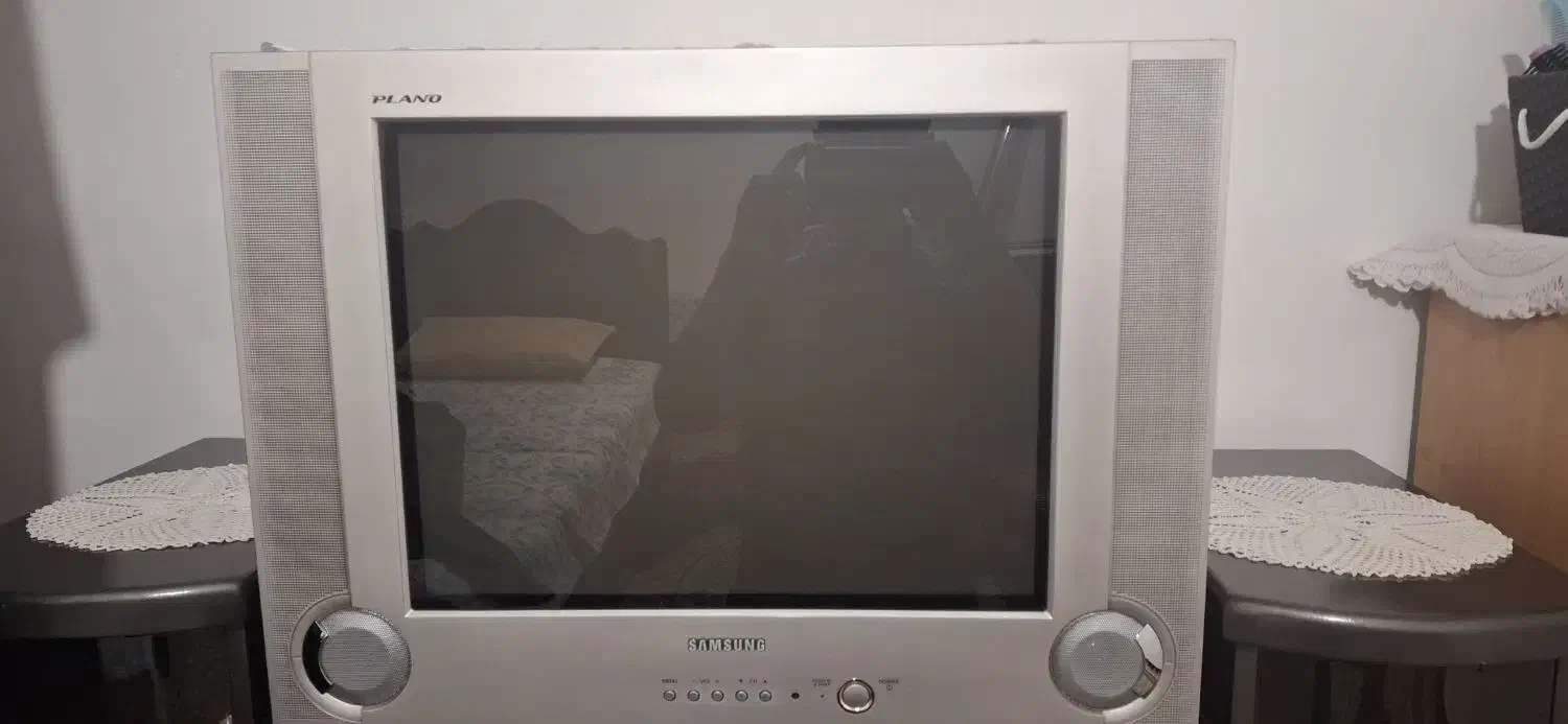 میز و تلویزیون|تلویزیون و پروژکتور|اسدآباد, |دیوار