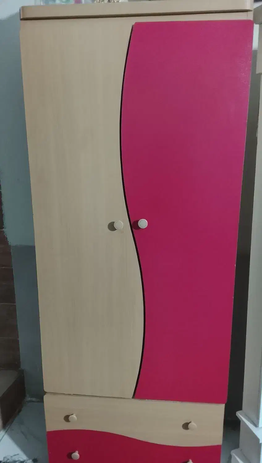 کمدلباسی|جاکفشی، کمد، دراور|کرمان, |دیوار