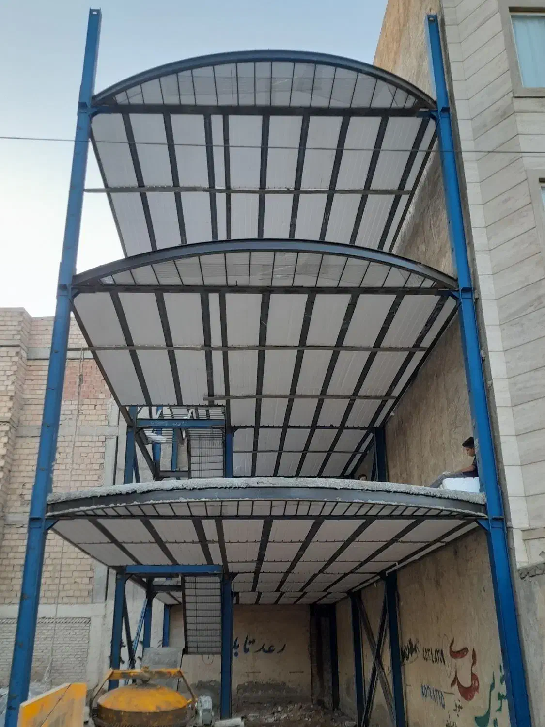 اجرای سقف زنی وساخت تیرچه کرومیت وبتنی|خدمات پیشه و مهارت|نظرآباد, نظرآباد|دیوار