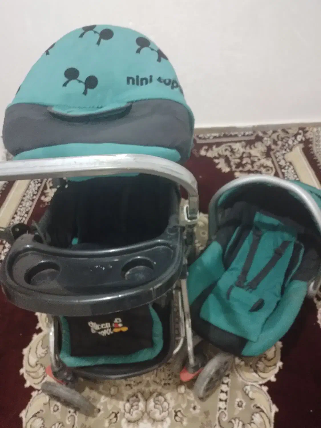 کالسکه و کریر|کالسکه و لوازم جانبی|اسفراین, |دیوار