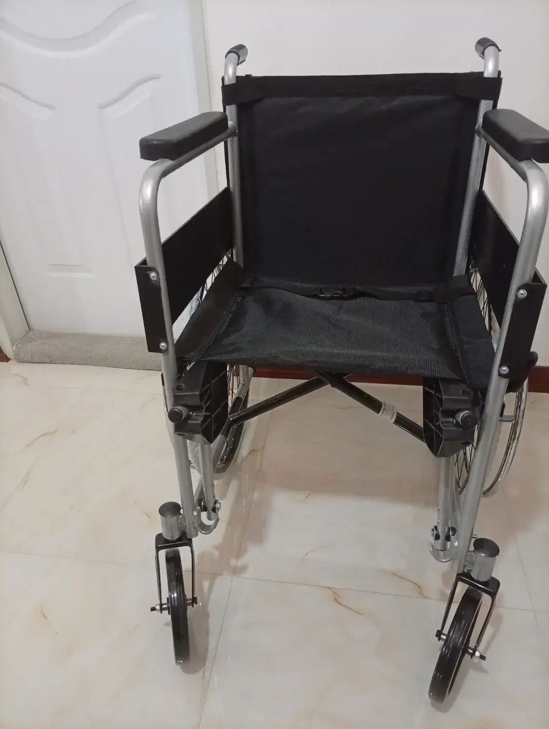 فروش ویلچر|آرایشی، بهداشتی، درمانی|اسلامشهر, شهرک انبیا|دیوار