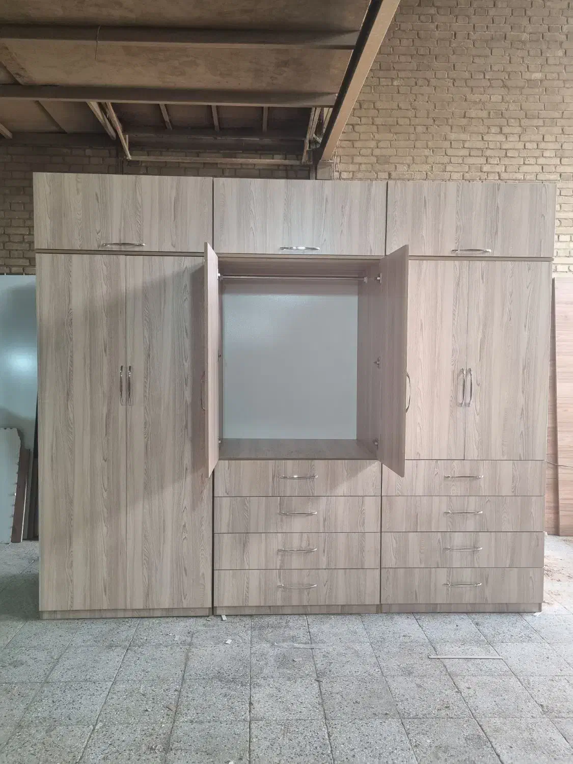 کمد دیواری  لولایی جادار و اقتصادی|جاکفشی، کمد، دراور|خاوران, |دیوار