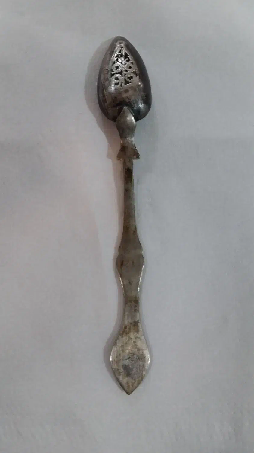 کلکسیونی عتیقه|کلکسیون اشیاء عتیقه|شهریار, شهریار|دیوار