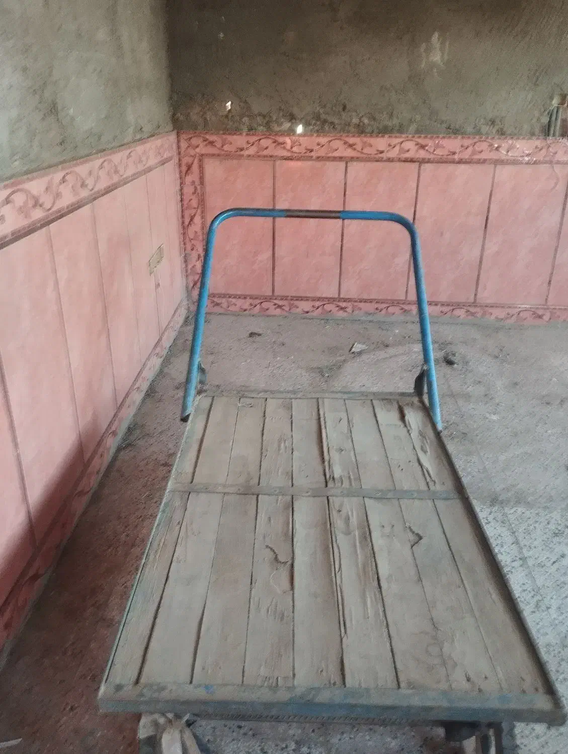 گاری|ابزارآلات|زهک, |دیوار