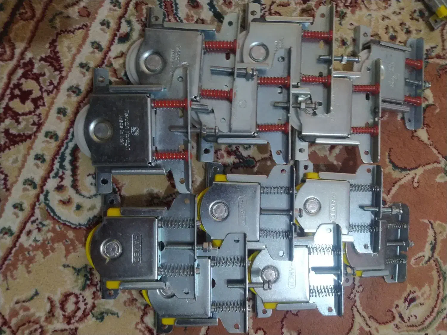 قرقره درب ریلی کمدبا4عددجک کابینت|ابزارآلات|شهریار, شهرک بهاران (ویره)|دیوار