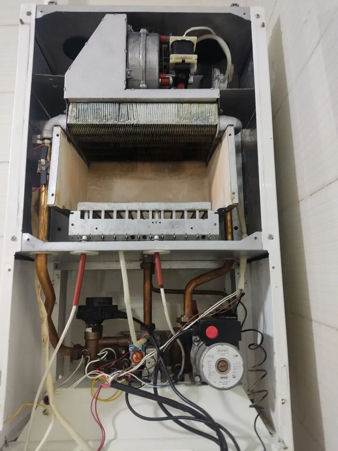 تعمیرات تخصصی انواع پکیج با بیش از 15سال سابقه|خدمات پیشه و مهارت|شیراز, شیخ علی چوپان|دیوار