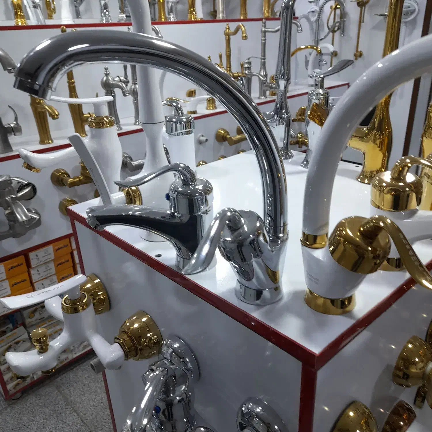 لوله کش سیار انواع تعمیرات پذیرفته میشود|خدمات پیشه و مهارت|همدان, |دیوار