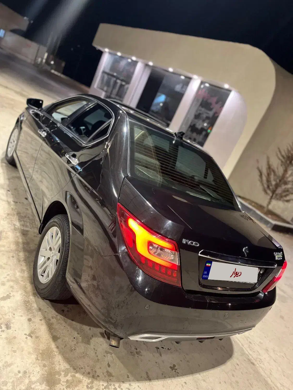 دنا‌پلاس|خودرو سواری و وانت|منجیل, |دیوار