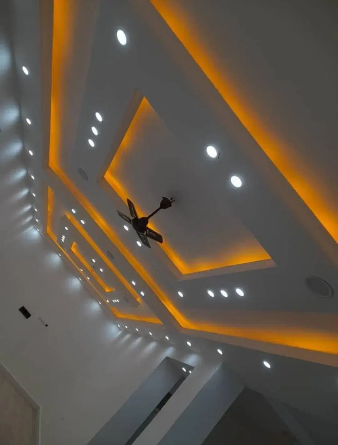 جوشکاری و رابیس کشی ذاکری|خدمات پیشه و مهارت|میناب, |دیوار