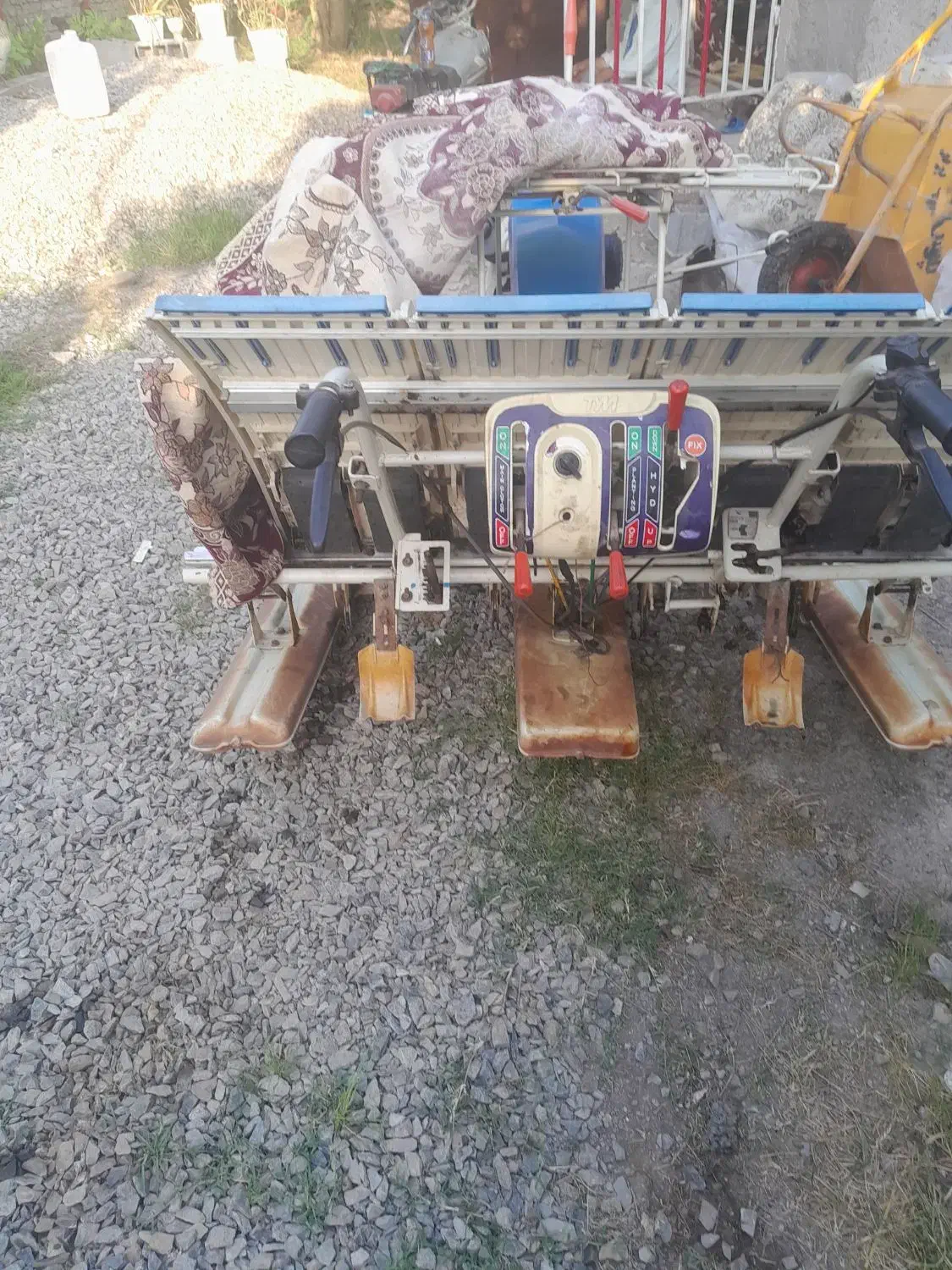 دستگاه نشاه تی ام 4|ماشین‌آلات صنعتی|لاهیجان, بوجایه|دیوار