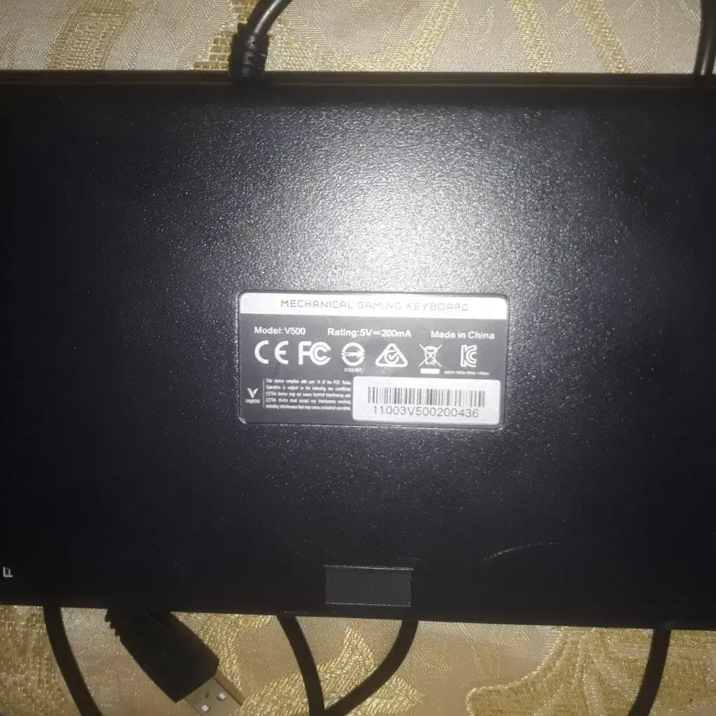کیبورد مکانیکال v500 رپو سوئیچ آبی|قطعات و لوازم جانبی رایانه|شیراز, عادل آباد|دیوار