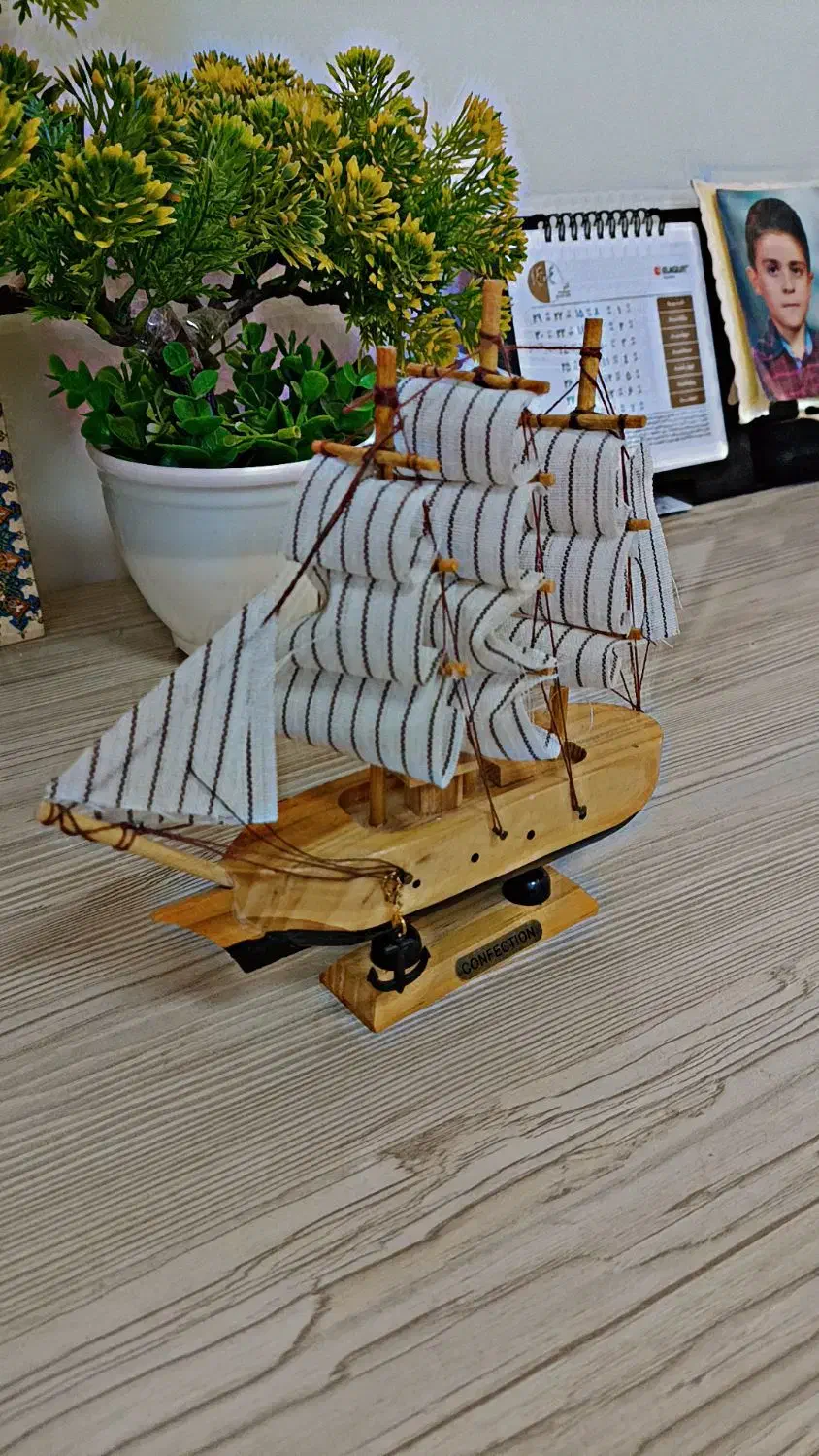 کشتیدکوری|مجسمه، تندیس، ماکت|تبریز, |دیوار