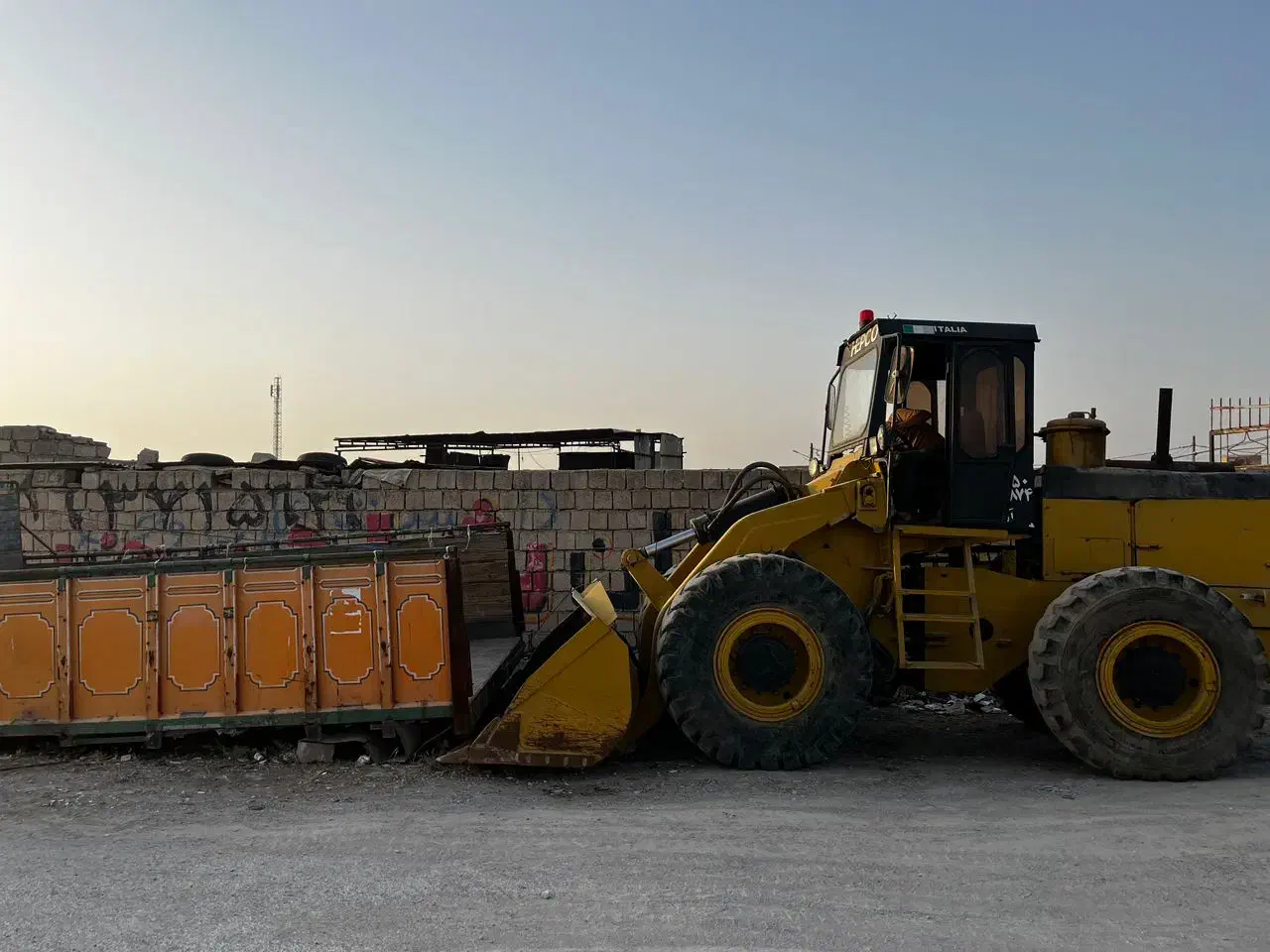 لودر هپکو 65 بزرگ|خودرو سنگین|بهبهان, |دیوار