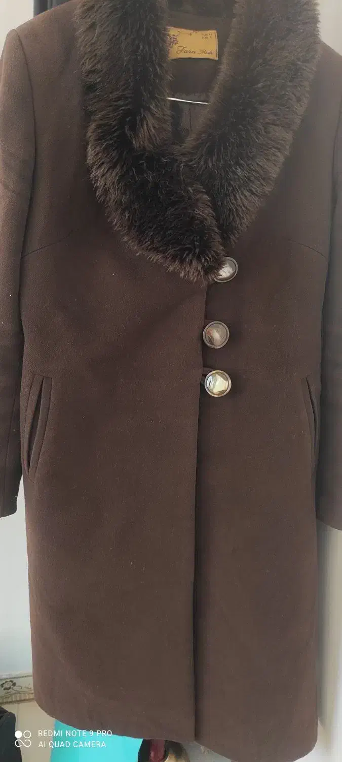 پالتو|لباس|کرمانشاه, |دیوار