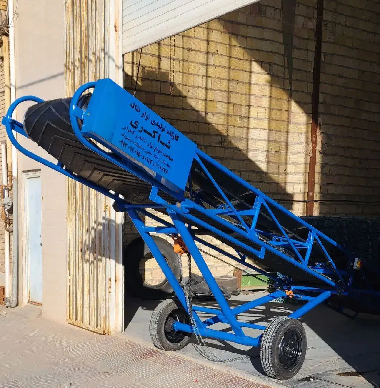 نوار نقاله گونی بر بالابر گونی|ماشینآلات صنعتی|یزد, |دیوار