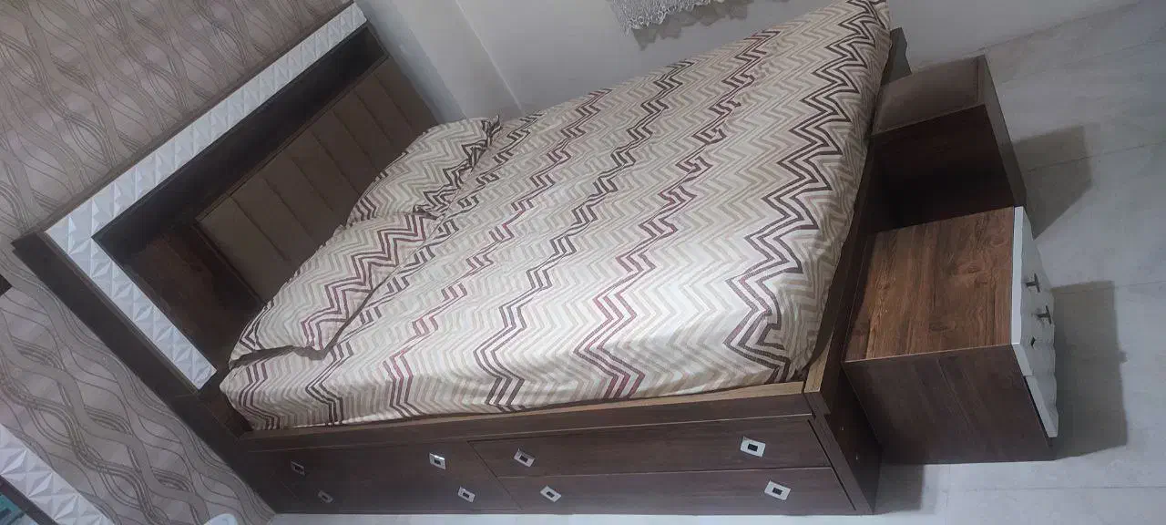 تخت خواب دو نفره|تخت و سرویس خواب|کرمانشاه, |دیوار