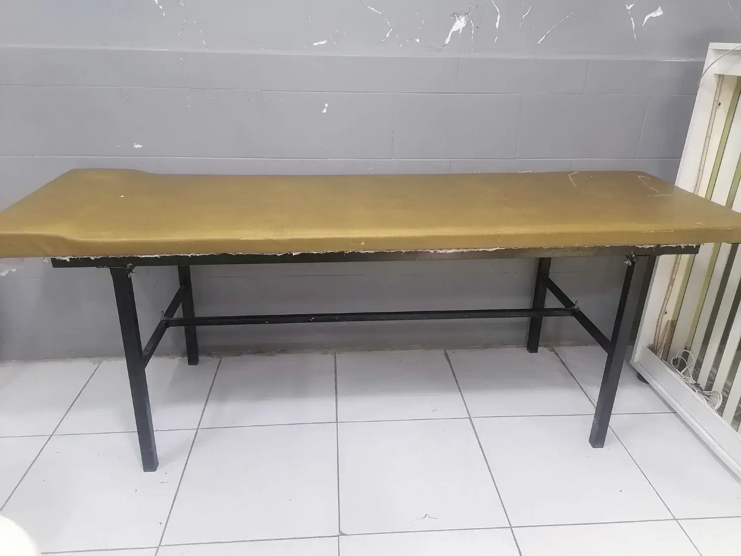 لوازم سالن با قیمت مناسب|آرایشگاه و سالنهای زیبایی|گرمسار, |دیوار