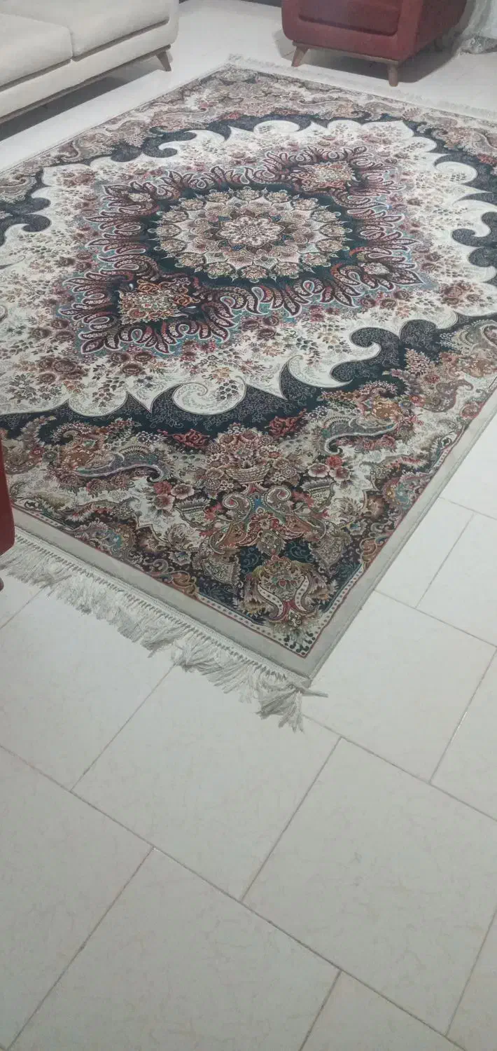 فرش ۹ متری تمیز|فرش|هشتگرد, فاز ۷ مهستان|دیوار