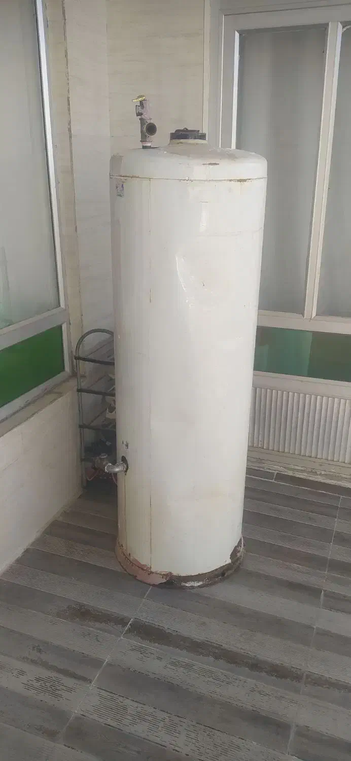 فروش ابگرمکن و سینک اسپزخونه سالم|آبگرمکن، پکیج، شوفاژ|خانمیرزا, |دیوار