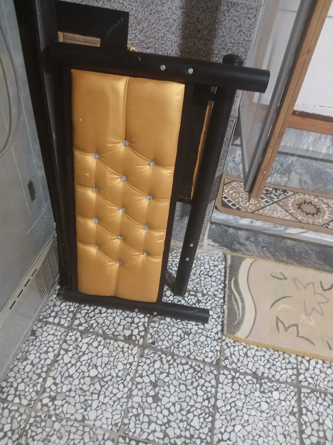 تخت خواب تک نفره|تخت و سرویس خواب|خرمآباد, |دیوار