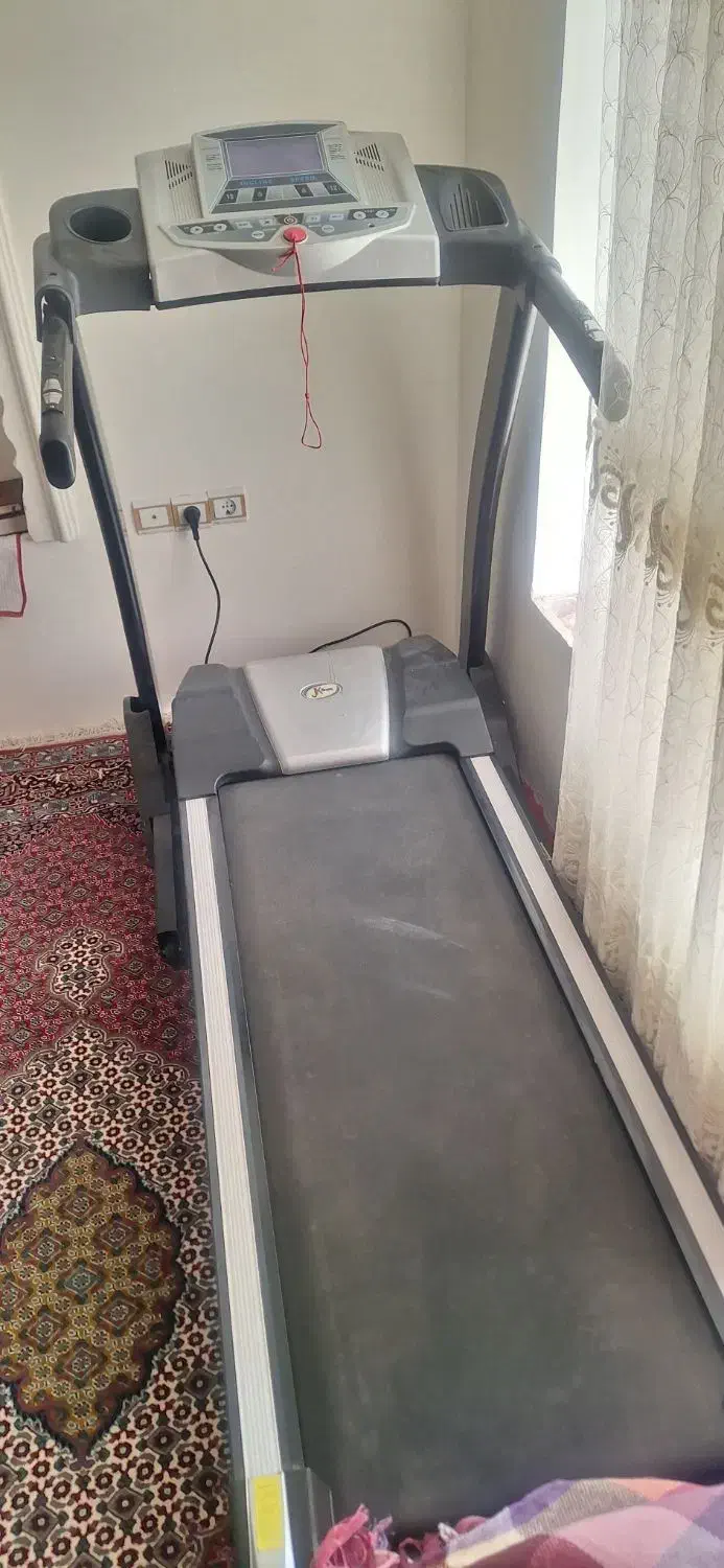 تردمیل خانگی سالم کم کارکرد|تجهیزات ورزشی|شاهین دژ, |دیوار