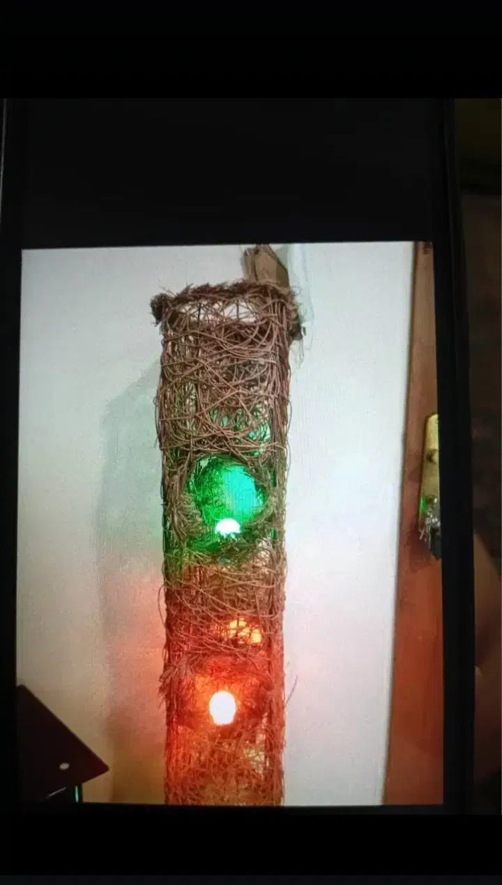 آباژور ایستاده وچراغ خواب کاج|چراغ خواب و آباژور|تهران, تهرانسر مرکزی|دیوار